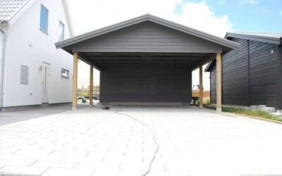 Trädäck med belysning, uppfart och gångar i Bunkeflo